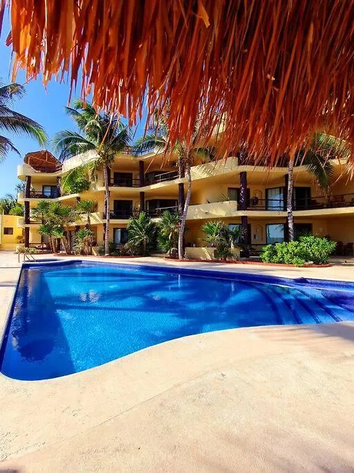 Apartment Villa 301, Ground Floor, Oceanfront! Mahahual