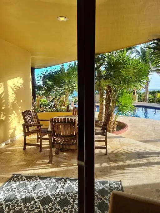 Villa 301, Ground Floor, Oceanfront! Mahahual 0*,