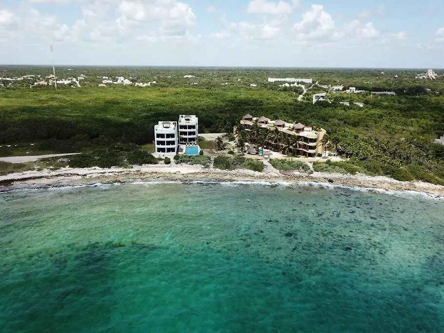 Villa 301, Ground Floor, Oceanfront! Mahahual