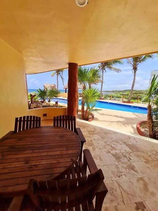 Villa 301, Ground Floor, Oceanfront! Mahahual