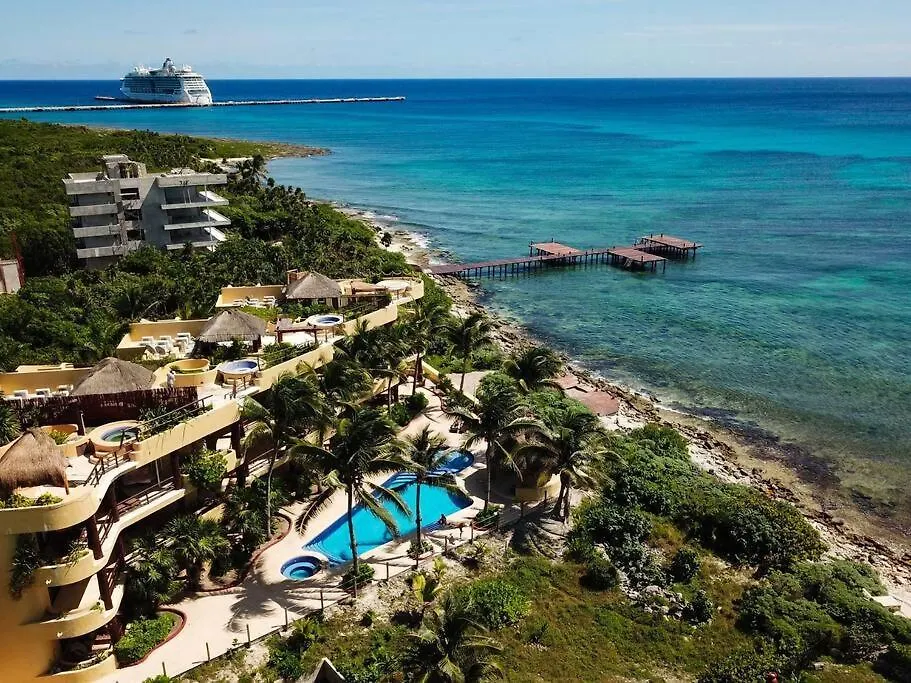 Villa 301, Ground Floor, Oceanfront! Mahahual Apartment