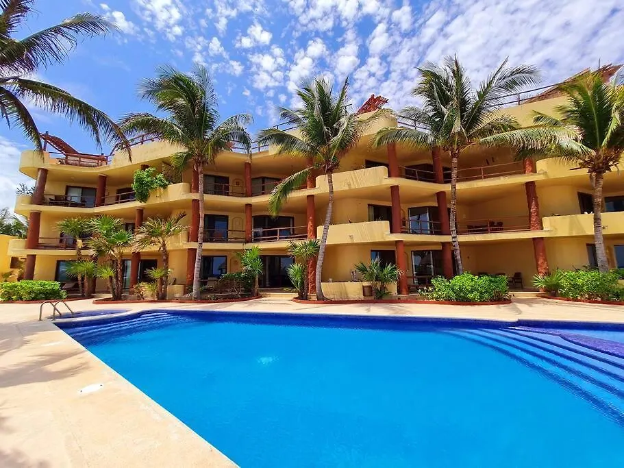 Villa 301, Ground Floor, Oceanfront! Mahahual Mexico